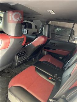 تۆیۆتا لاند کروزەر